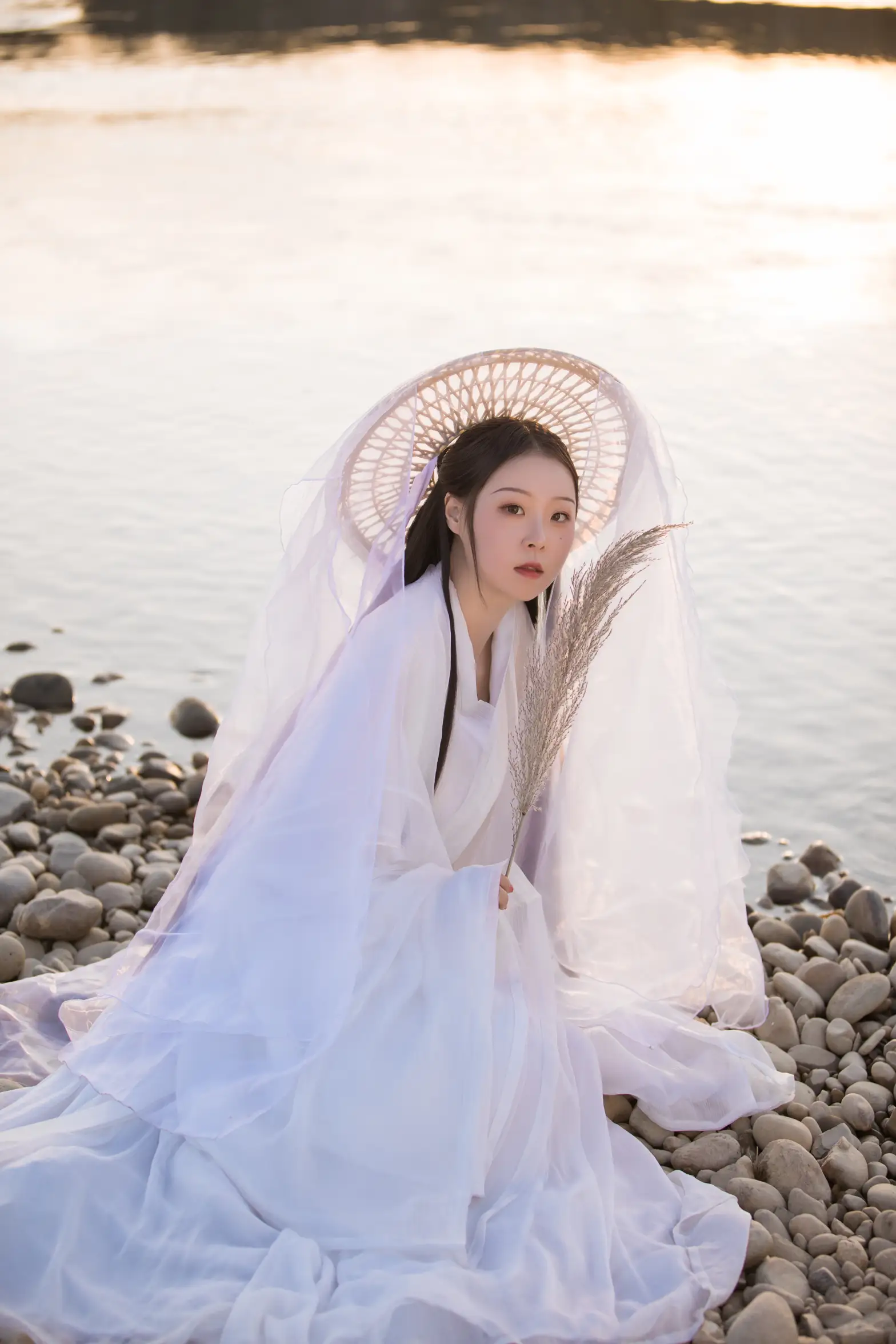 [艺图语] 2022.06.02 Vol.1065 – 萤火 卓妍#[28P]-6