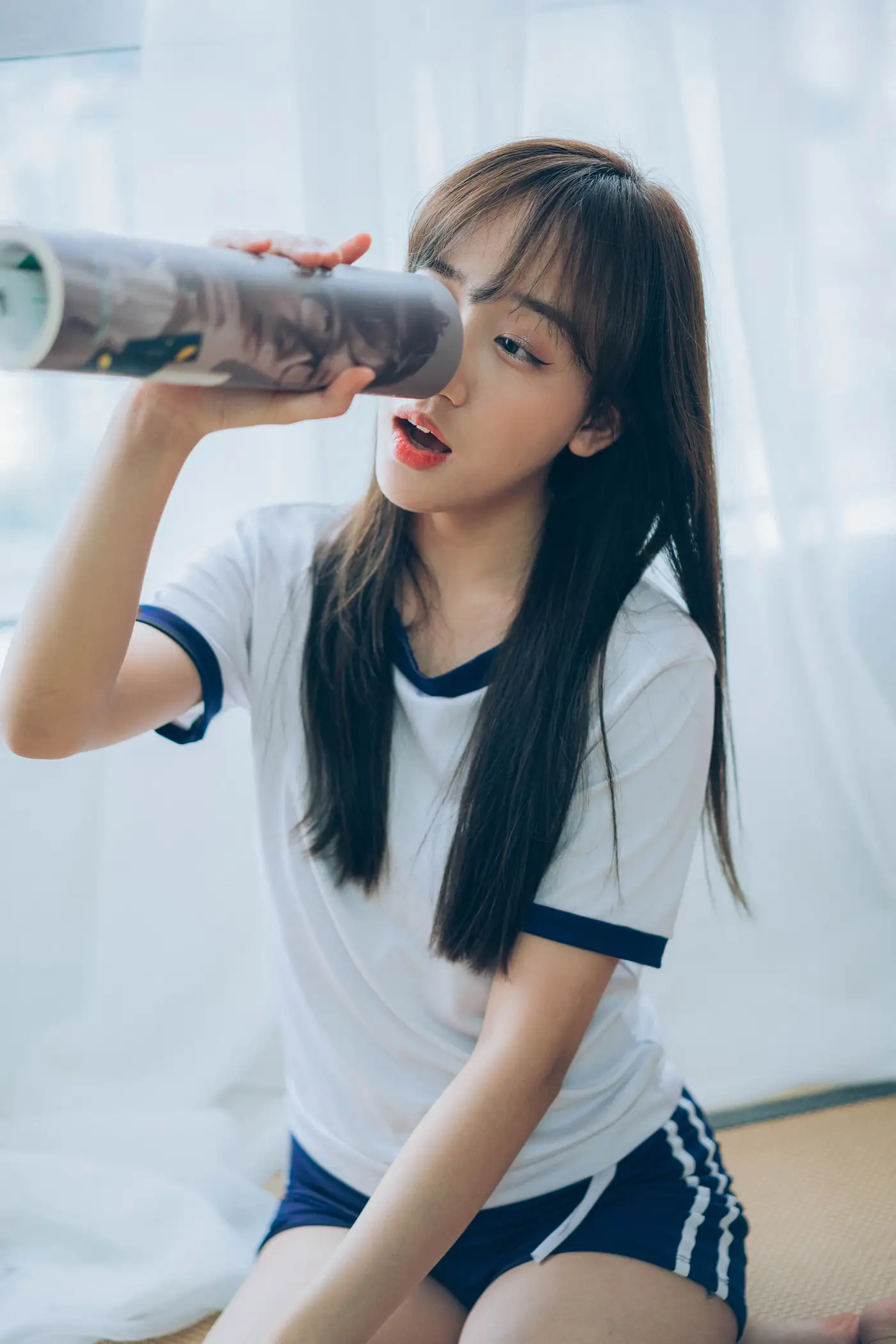 [艺图语] 2021.11.02 Vol.412 – 女摄影师 D#[24P]-6