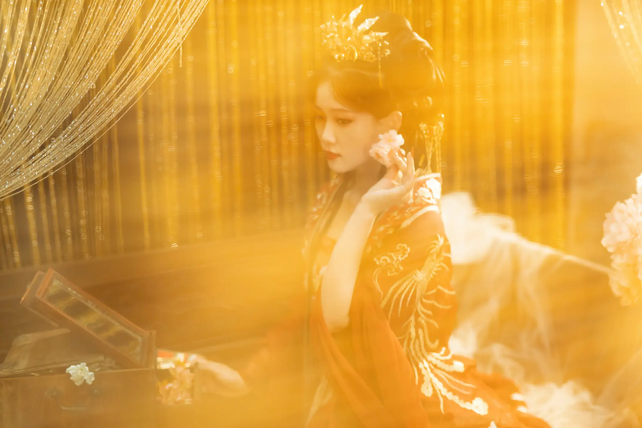 [艺图语] 2022.09.05 Vol.1873 – 红衣娘子 相望回首喵喵喵#[48P]-2