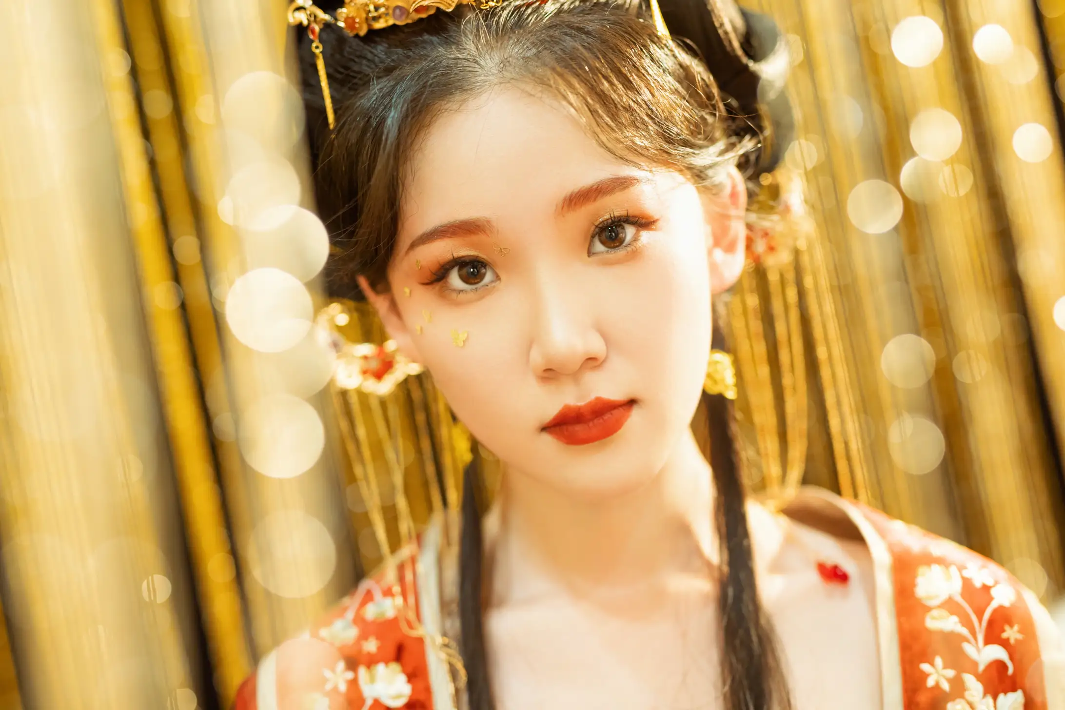[艺图语] 2022.09.05 Vol.1873 – 红衣娘子 相望回首喵喵喵#[48P]-2