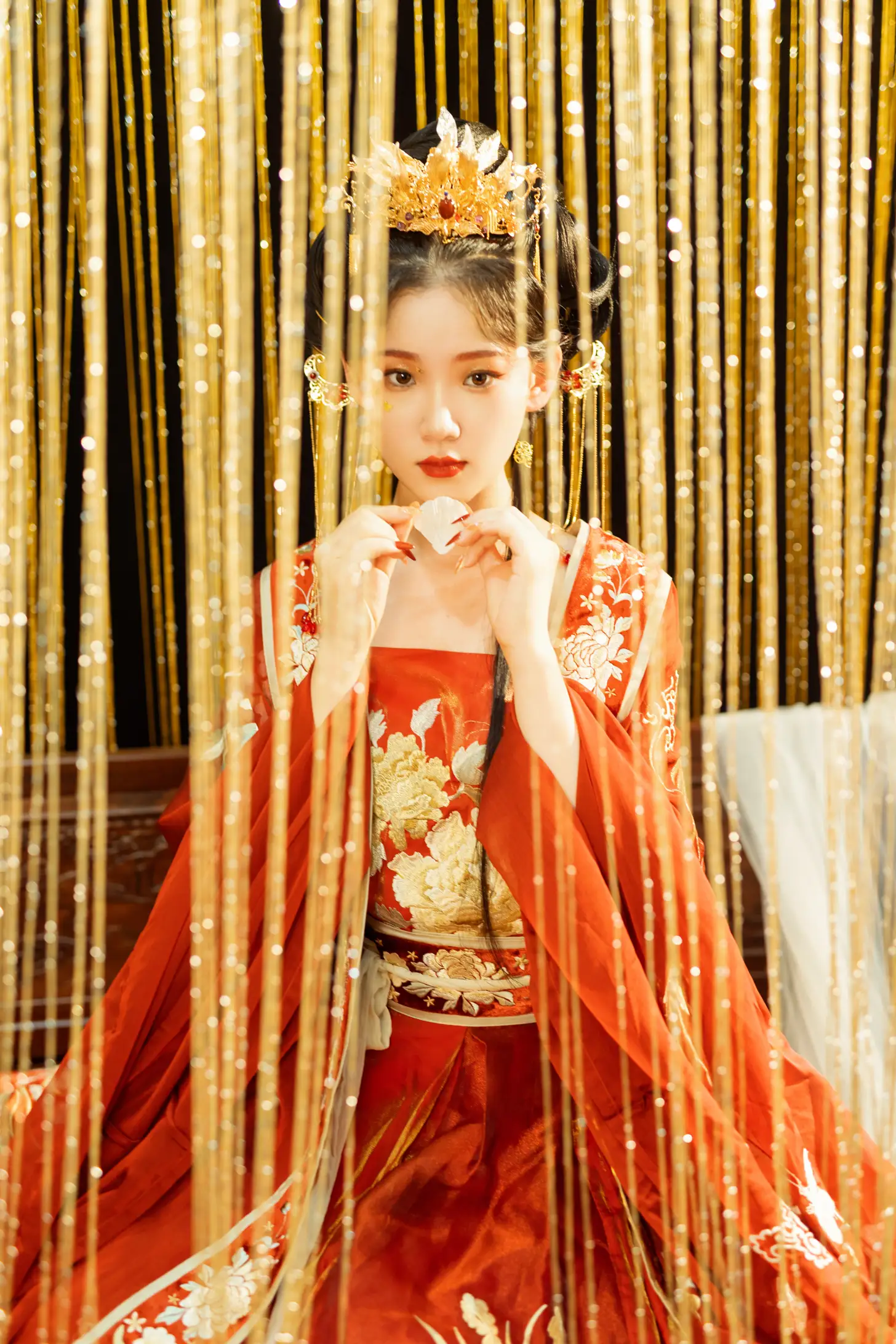 [艺图语] 2022.09.05 Vol.1873 – 红衣娘子 相望回首喵喵喵#[48P]-3