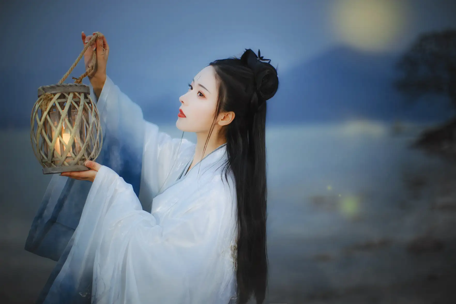 [艺图语] 2021.10.28 Vol.397 – 海底月 葵花花花儿#[20P]-4
