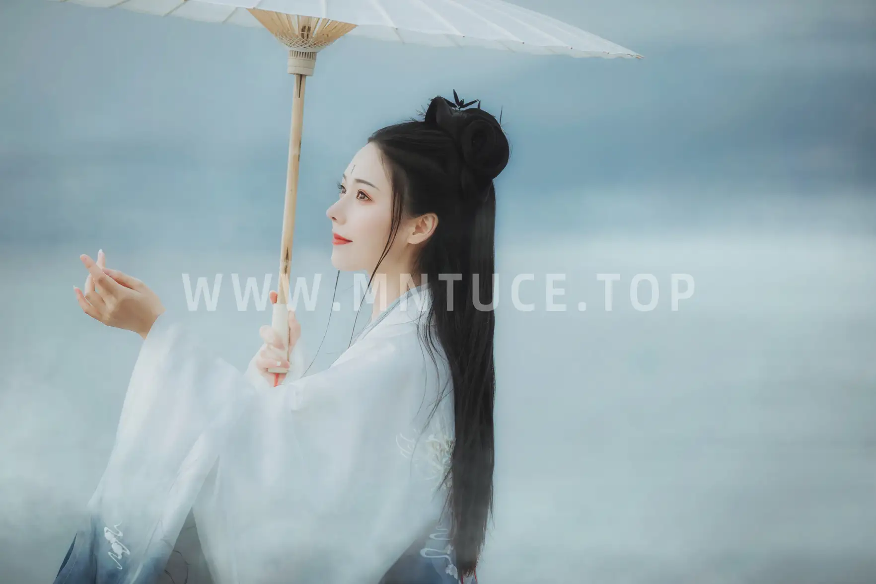 [艺图语] 2021.10.28 Vol.397 – 海底月 葵花花花儿#[20P]-9