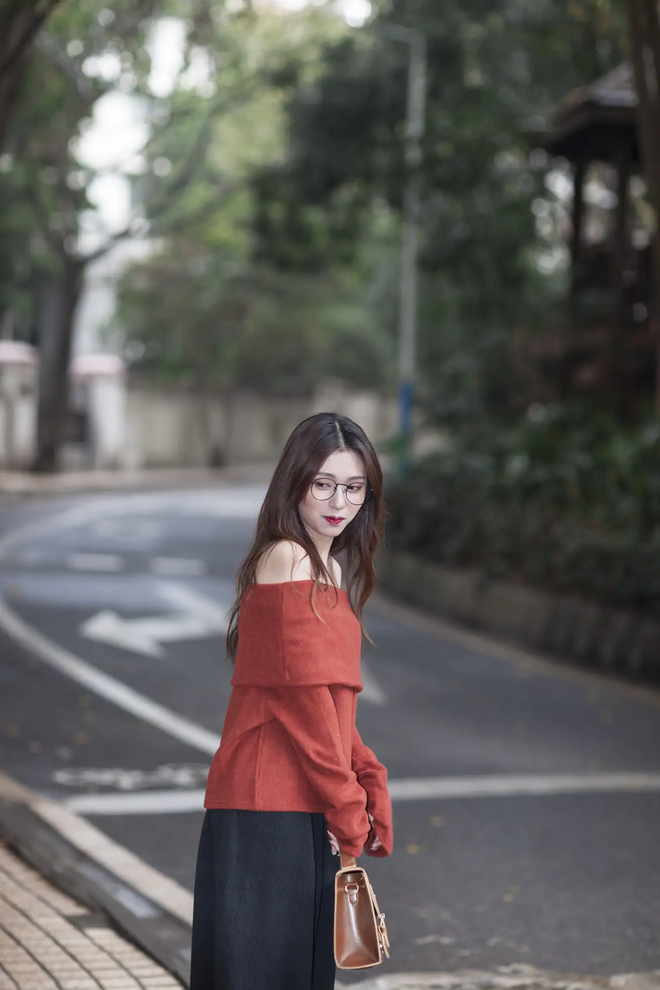 [艺图语] 2021.11.12 Vol.443 – 树下花开 七七#[22P]-10