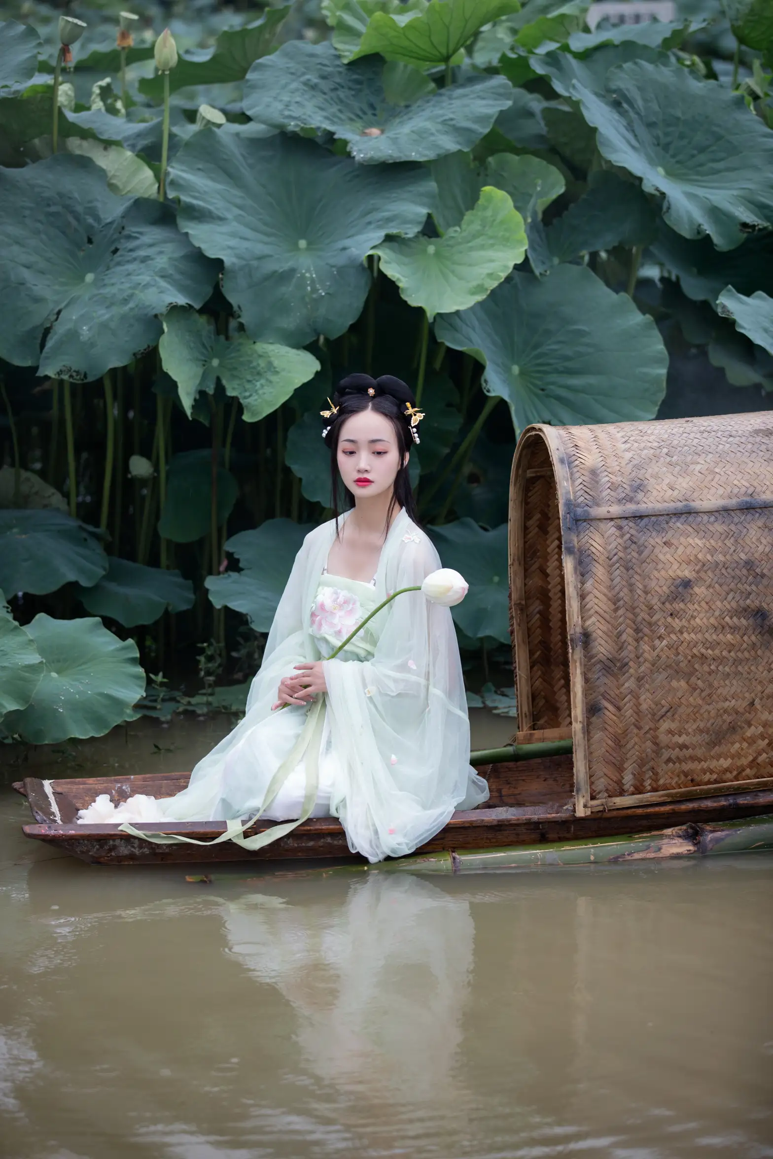 [艺图语] 2022.08.01 Vol.1598 – 荷 凌子兮#[24P]-3