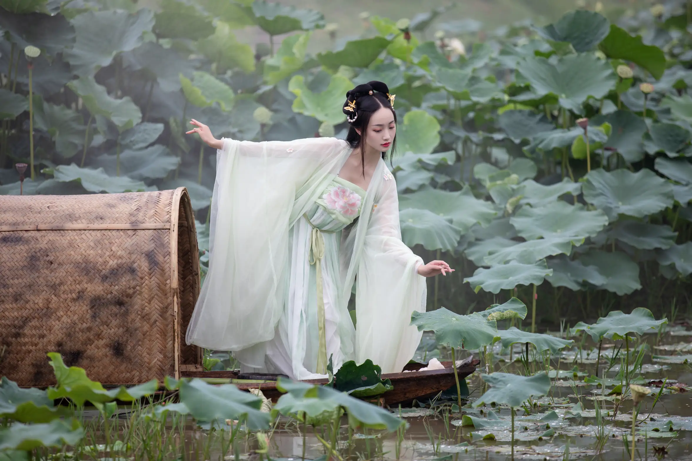 [艺图语] 2022.08.01 Vol.1598 – 荷 凌子兮#[24P]-6
