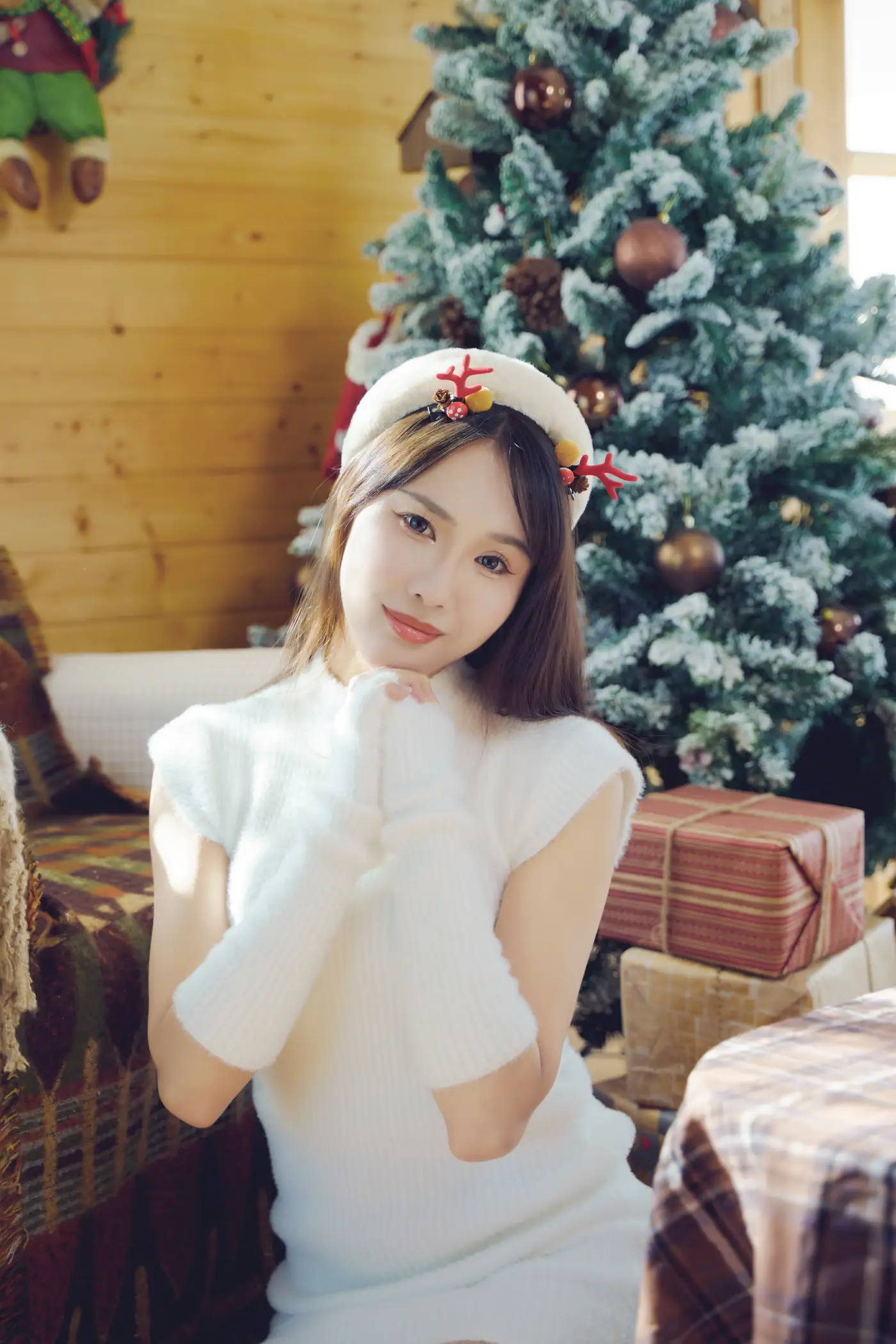 [艺图语] 2021.12.21 Vol.509 – 圣诞少女 lin#[42P]-8