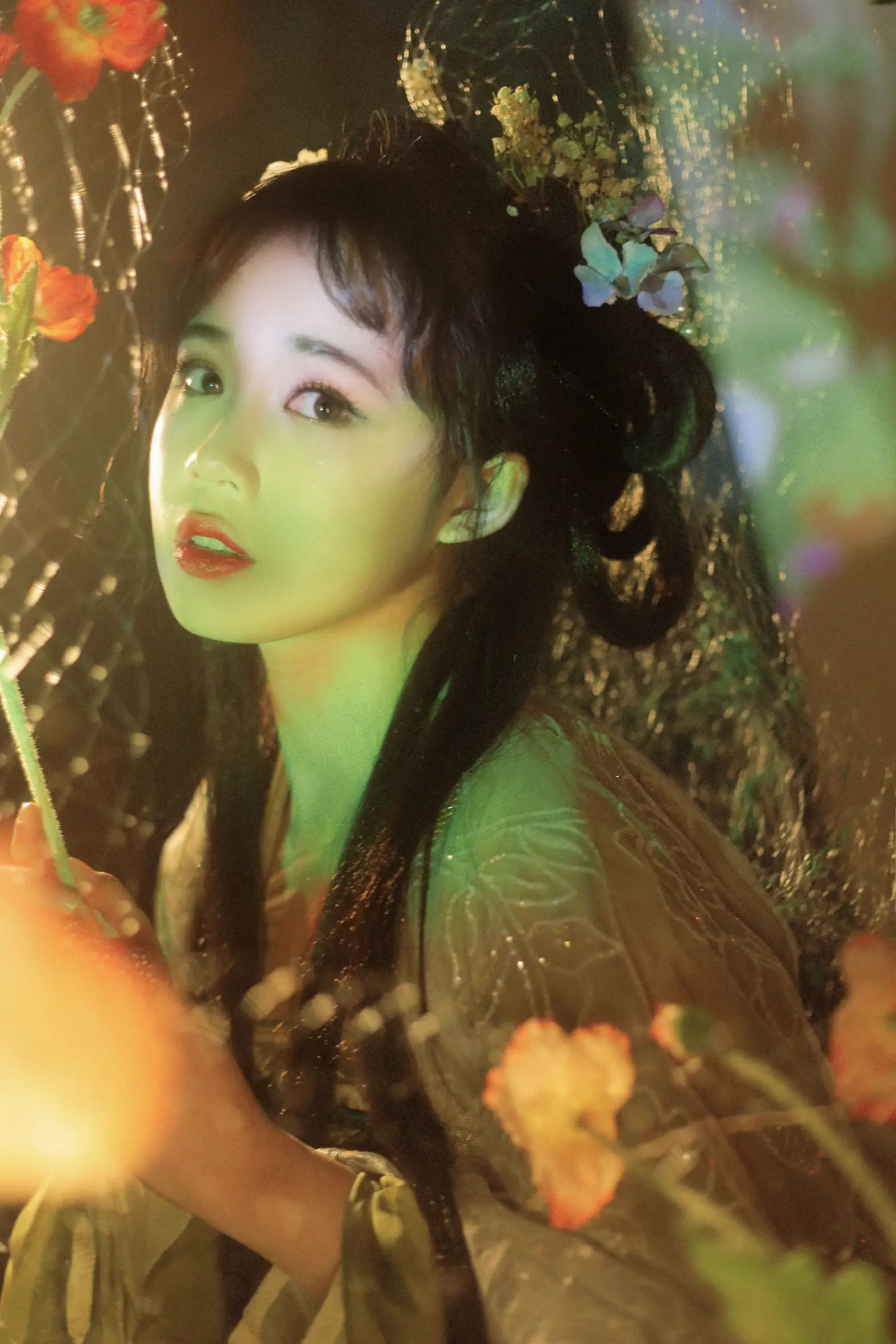 [艺图语] 2022.08.27 Vol.1805 – 小菌人 一只高高#[25P]-9