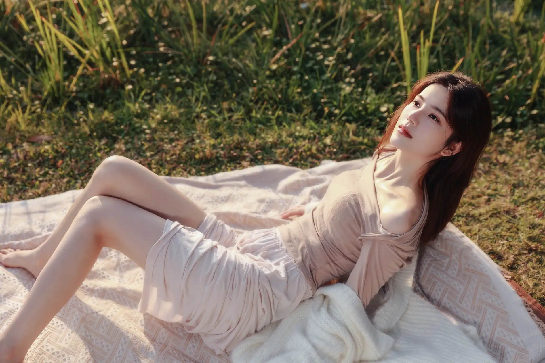 [艺图语] 2022.07.13 Vol.1467 – 温柔的光与你 诗诗#[43P]-4
