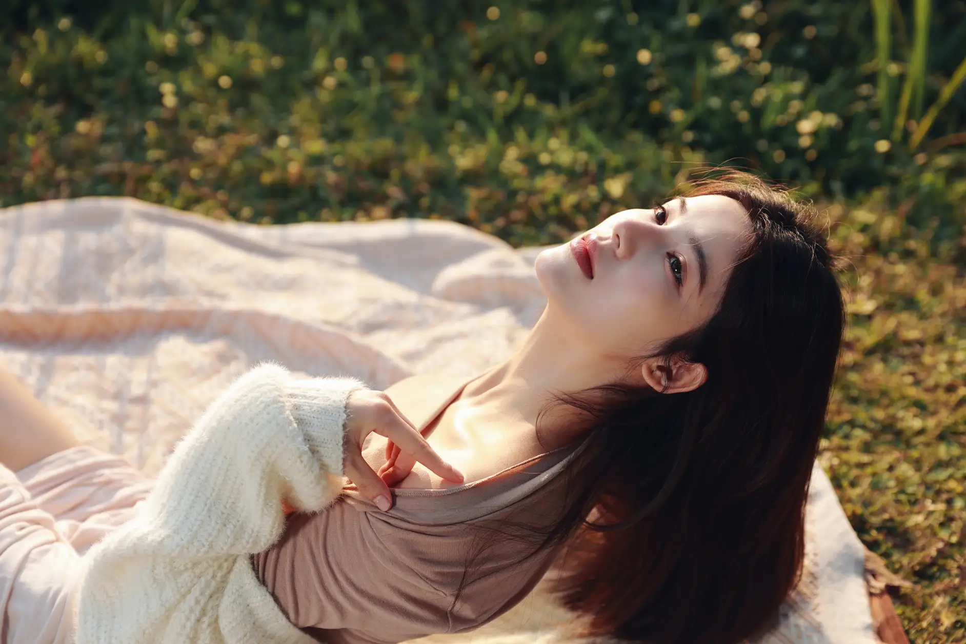 [艺图语] 2022.07.13 Vol.1467 – 温柔的光与你 诗诗#[43P]-6