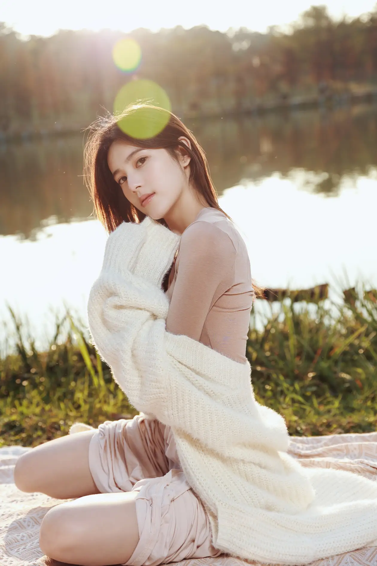 [艺图语] 2022.07.13 Vol.1467 – 温柔的光与你 诗诗#[43P]-8