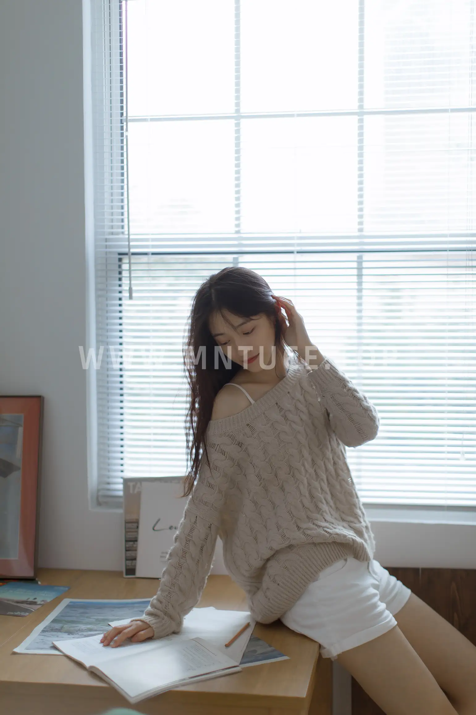 [艺图语] 2021.09.14 Vol.290 – 初暖 泓雨#[31P]-8