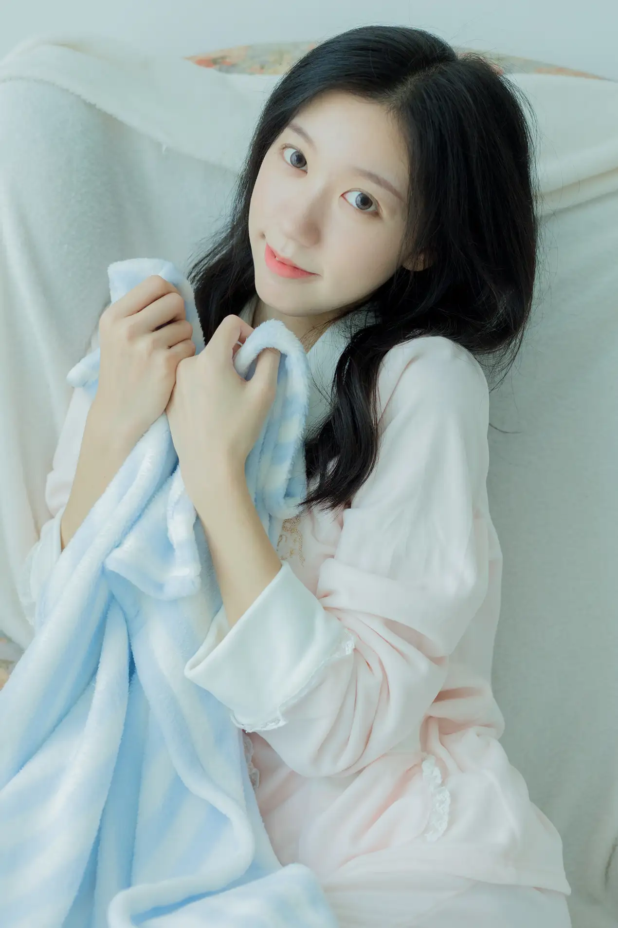 [艺图语] 2022.11.11 Vol.2411 – 降温日记 饲猫少女 饲猫少女-#[30P]-7
