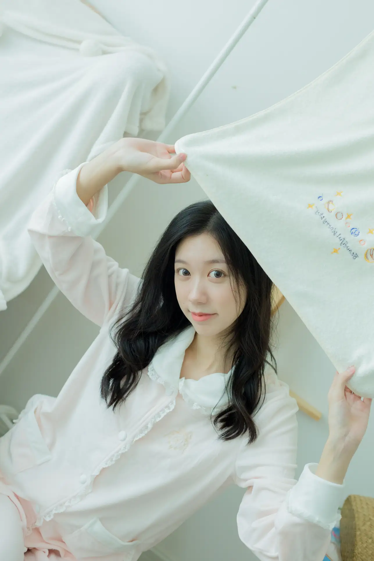 [艺图语] 2022.11.11 Vol.2411 – 降温日记 饲猫少女 饲猫少女-#[30P]-10