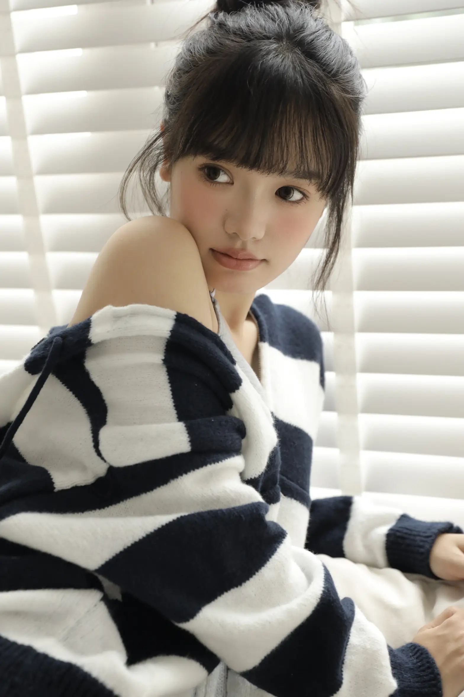 [艺图语] 2022.11.13 Vol.2428 – 秋 叛逆的捡捡唯#[23P]-5