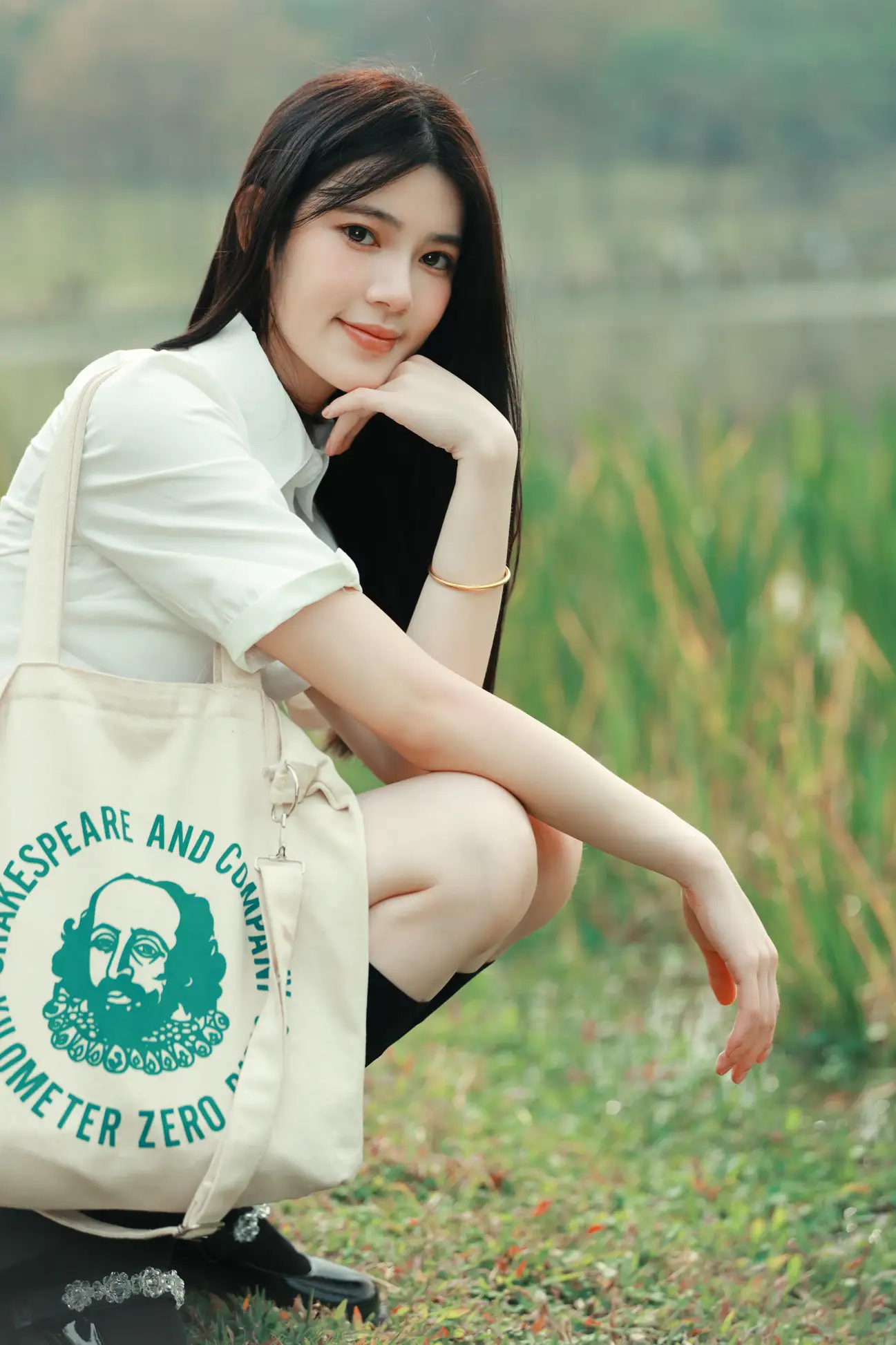 [艺图语] 2022.11.12 Vol.2417 – 安静 诗诗#[29P]-10