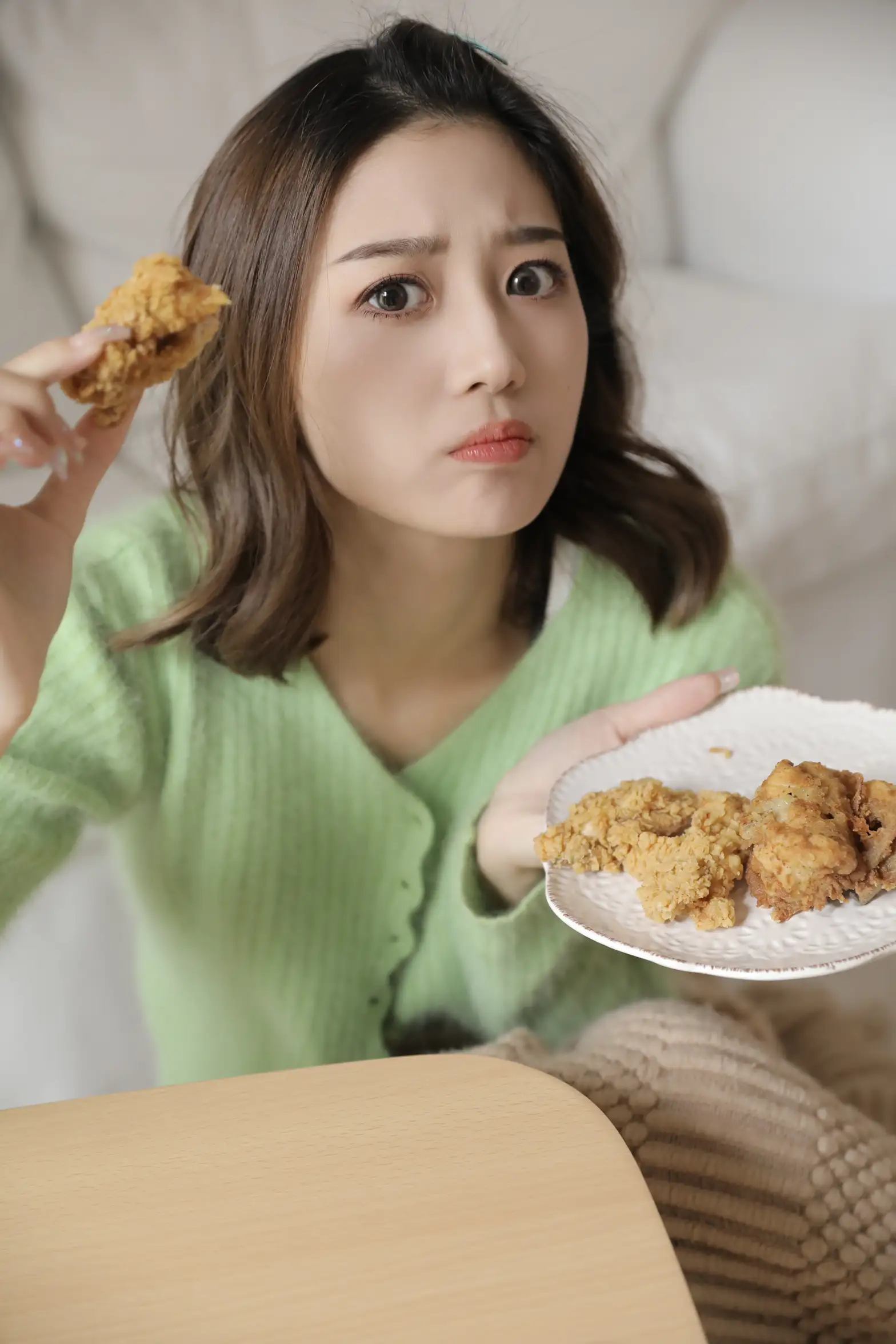[艺图语] 2022.11.18 Vol.2466 – 可爱小女友 一壹七_#[26P]-4