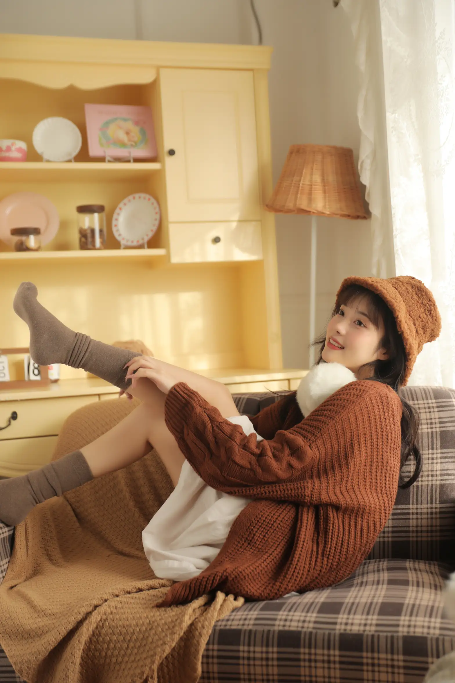 [艺图语] 2022.11.24 Vol.2520 榛子拿铁#[32P]-2