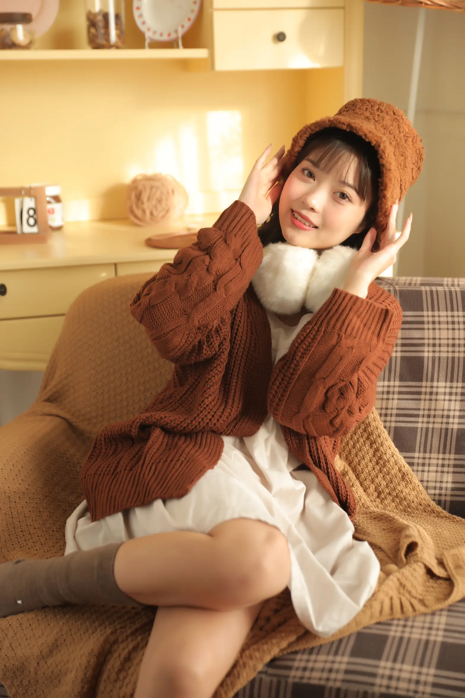[艺图语] 2022.11.24 Vol.2520 榛子拿铁#[32P]-4