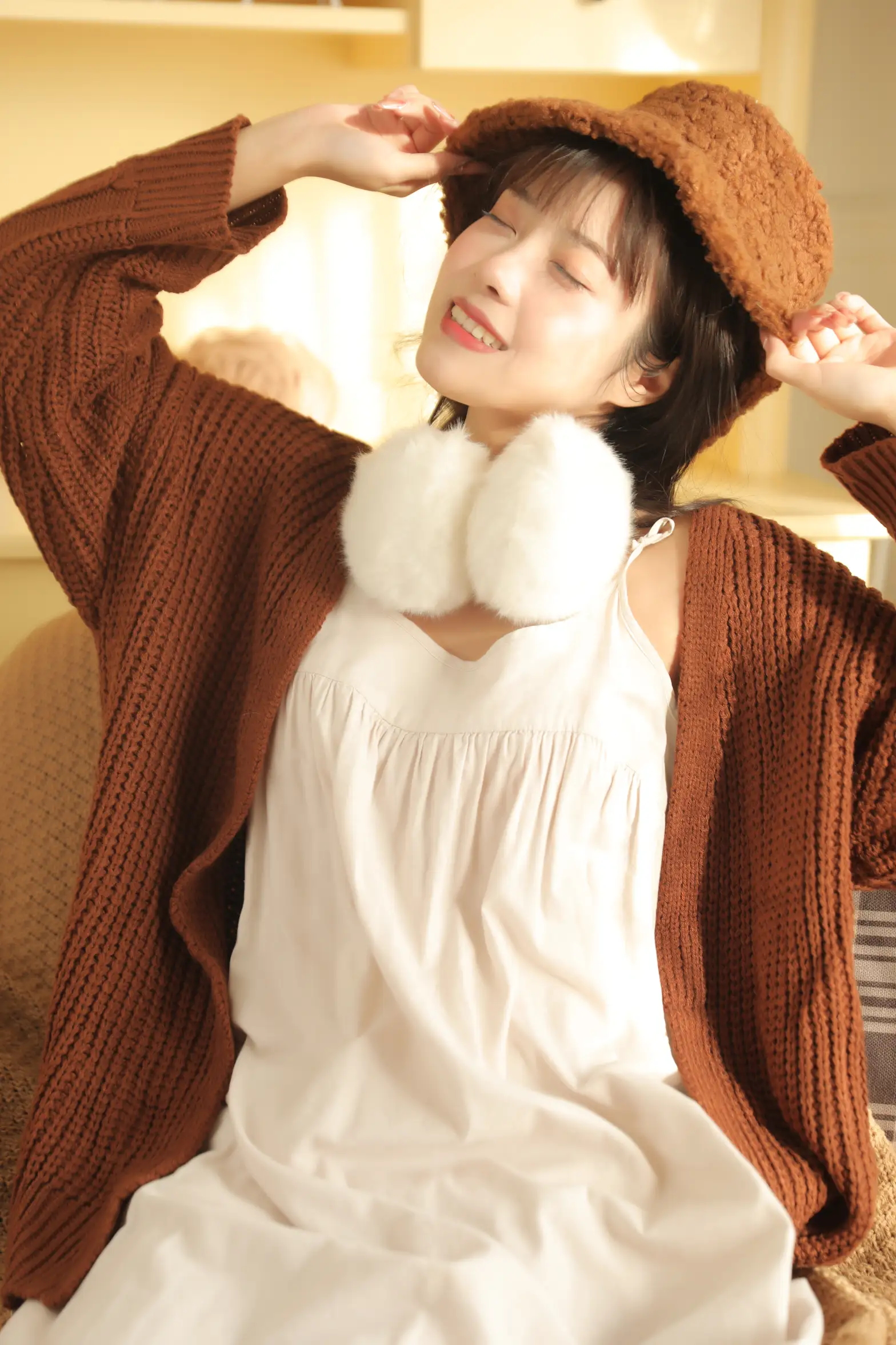 [艺图语] 2022.11.24 Vol.2520 榛子拿铁#[32P]-7