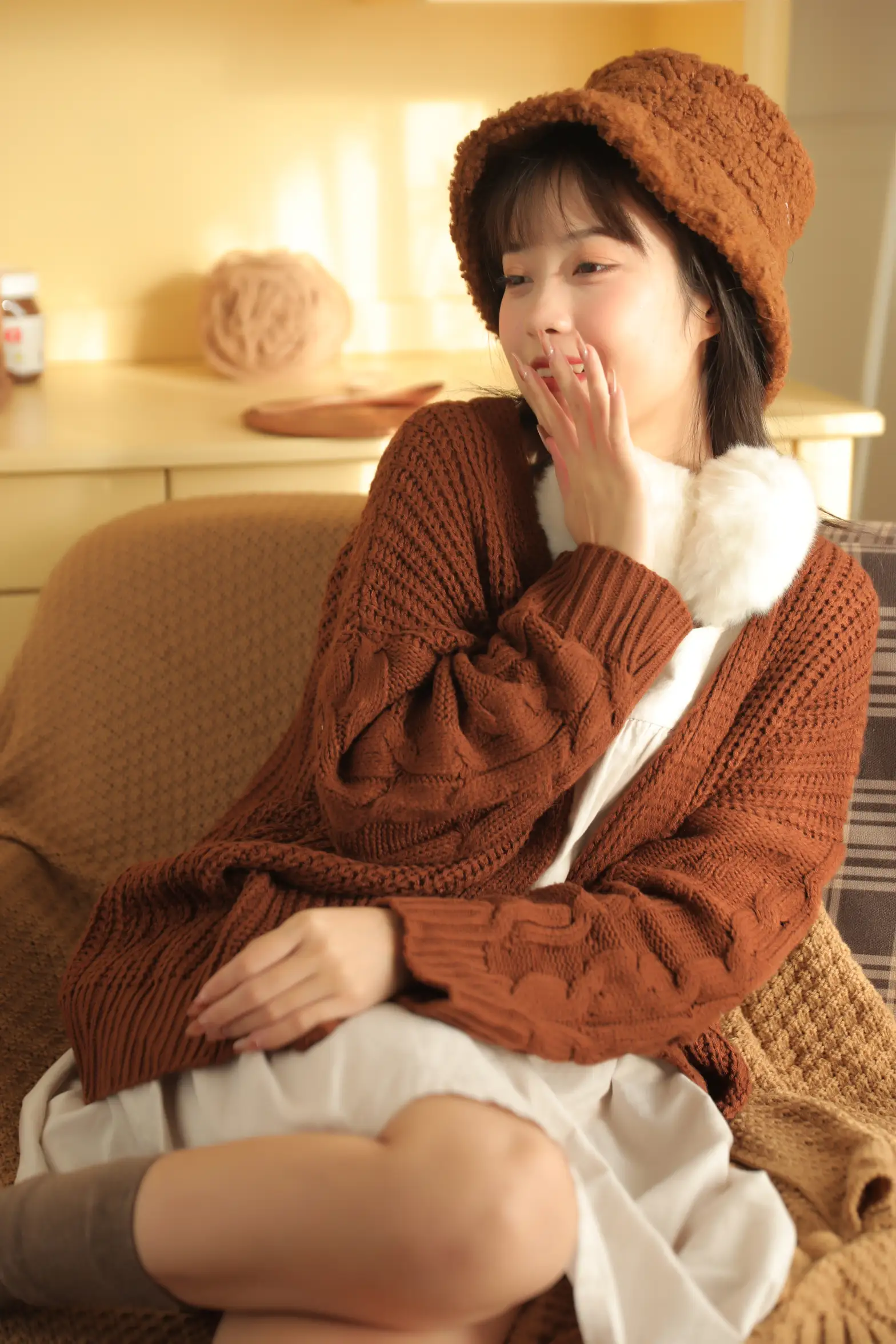 [艺图语] 2022.11.24 Vol.2520 榛子拿铁#[32P]-3