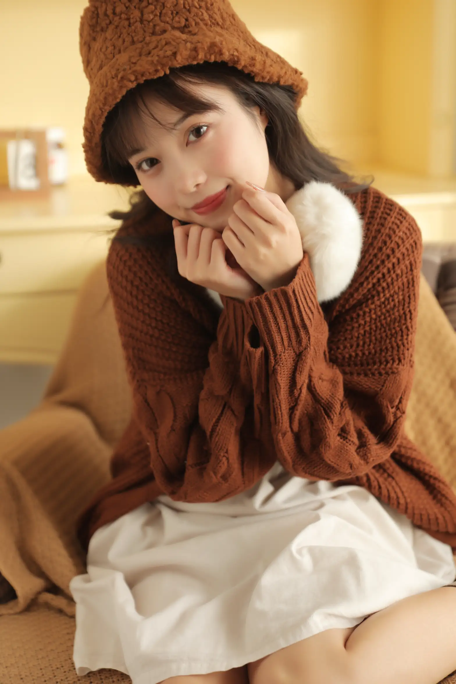 [艺图语] 2022.11.24 Vol.2520 榛子拿铁#[32P]-4
