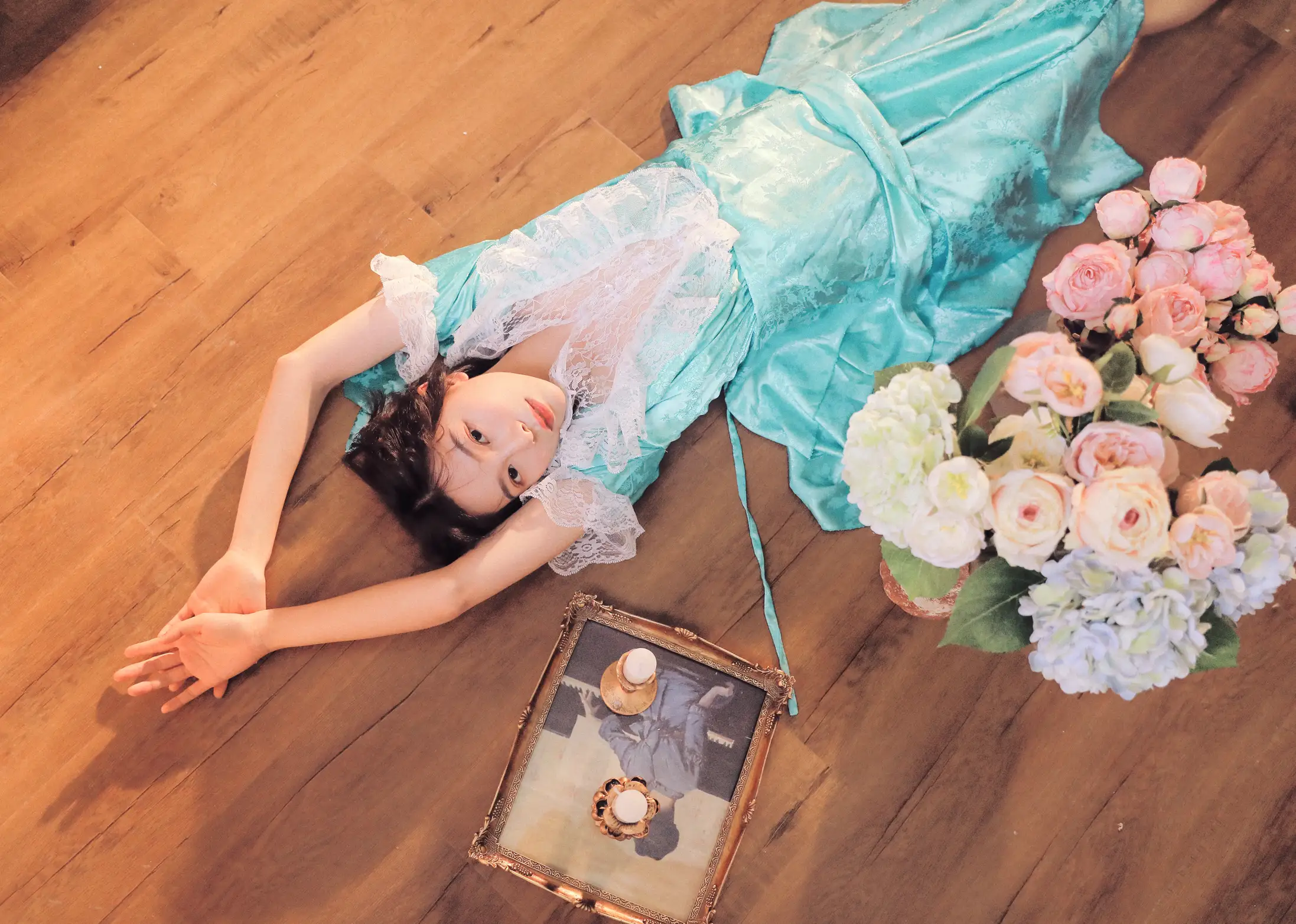 [艺图语] 2022.11.25 Vol.2522 窗边少女#[35P]-2
