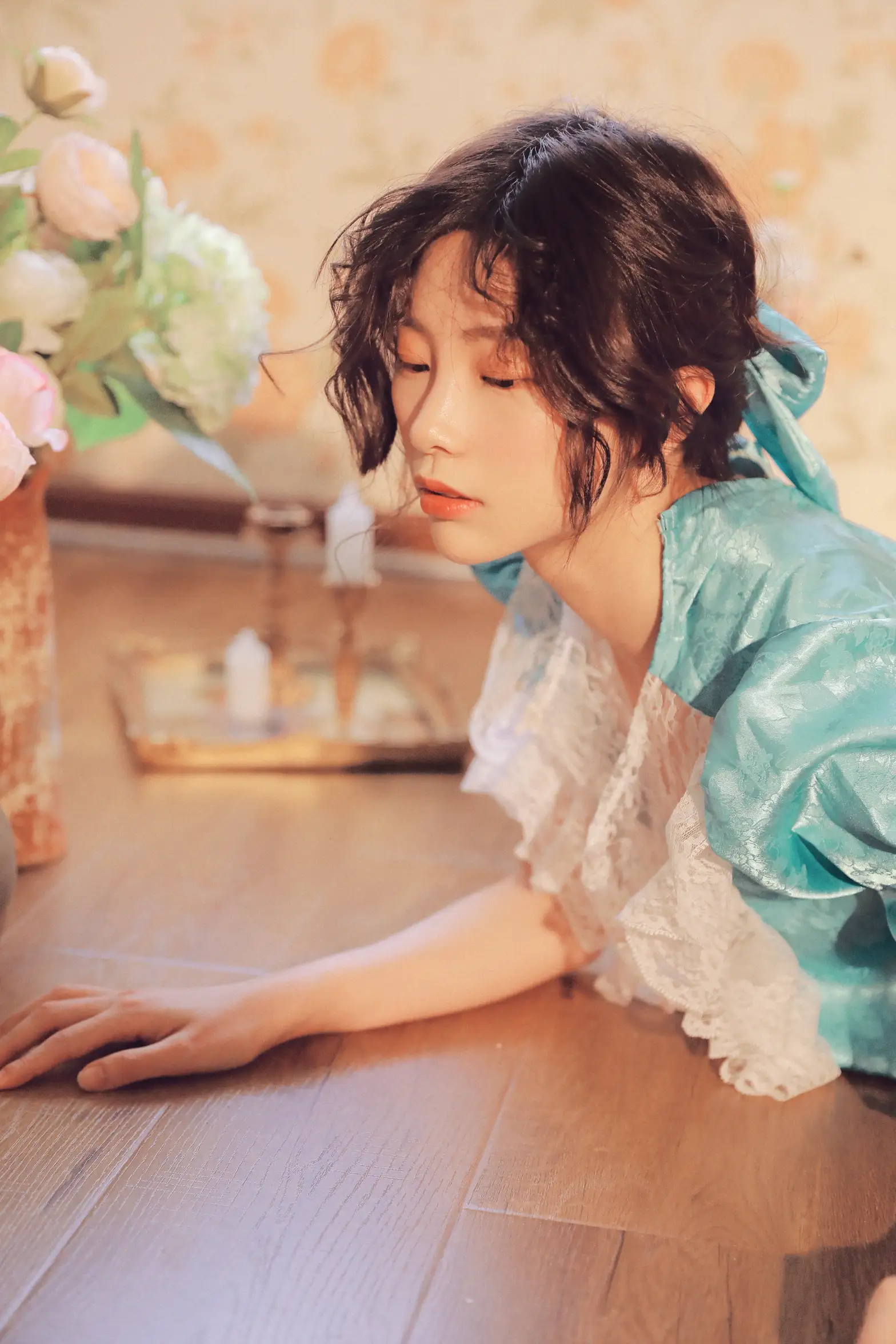 [艺图语] 2022.11.25 Vol.2522 窗边少女#[35P]-5