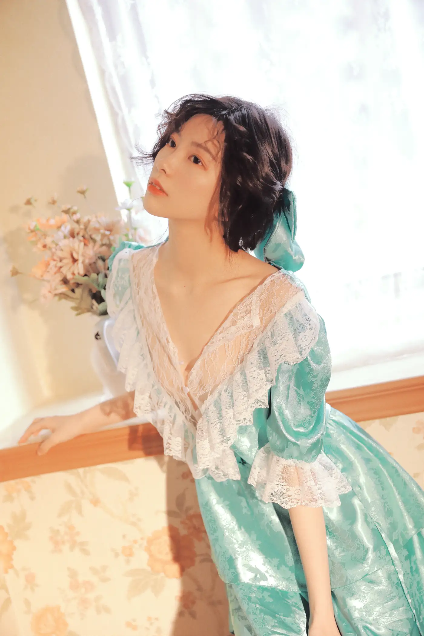[艺图语] 2022.11.25 Vol.2522 窗边少女#[35P]-6