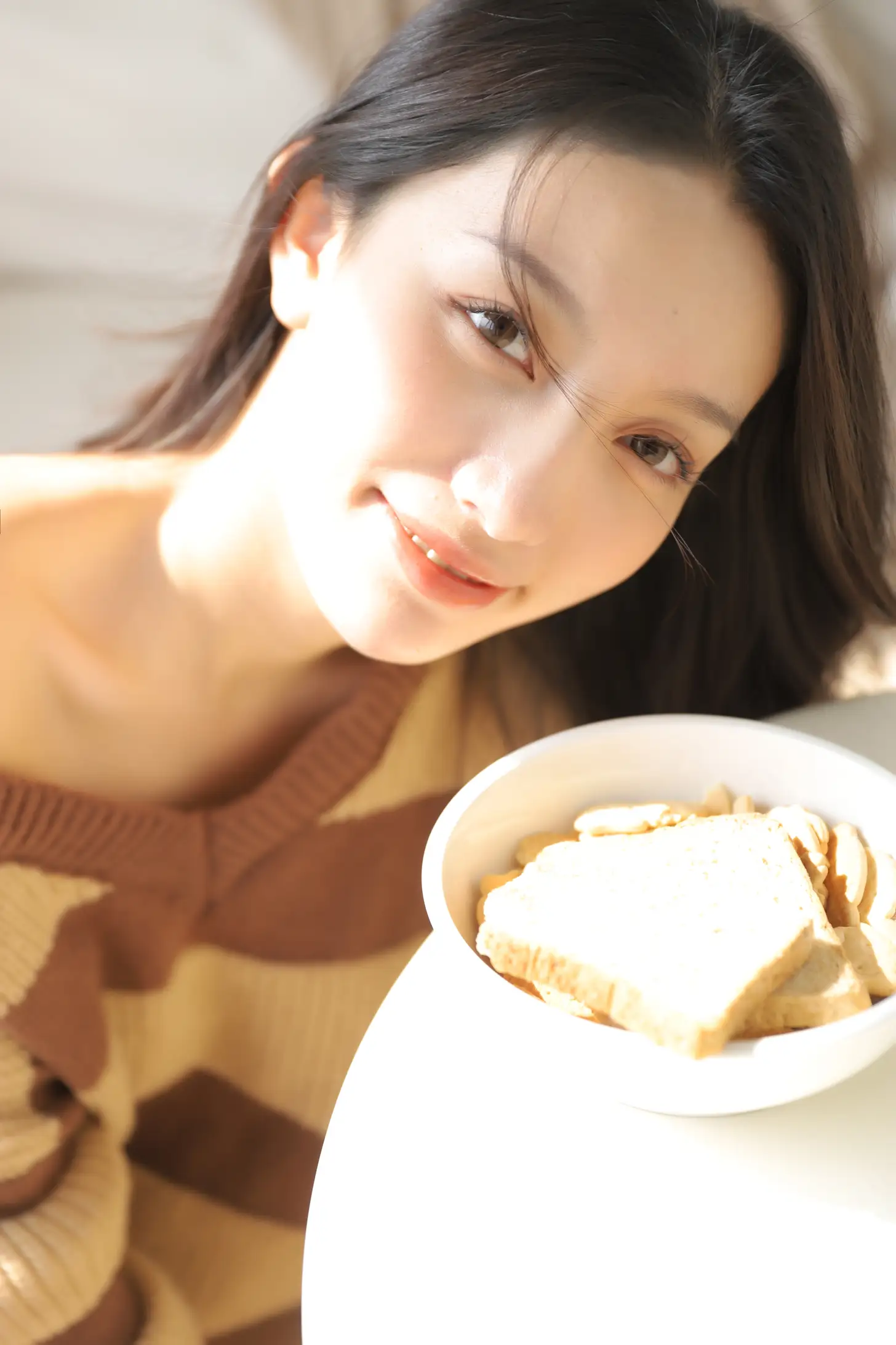 [艺图语] 2022.11.23 Vol.2512 一杯热可可#[39P]-4