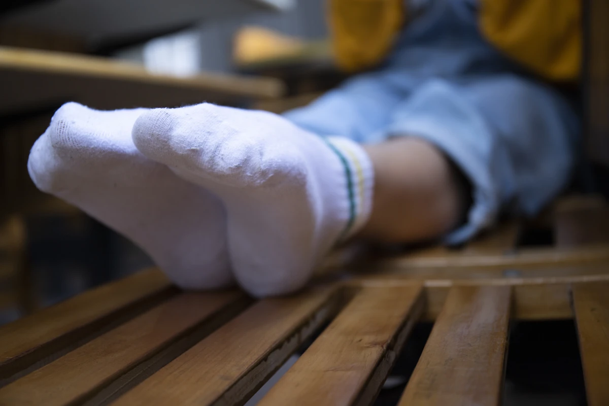 [Mzsock] NO.019 From a tricky angle, Sichuan girl Linlin shows off her beautiful feet in the classroom Southern football skills#[121P]-10