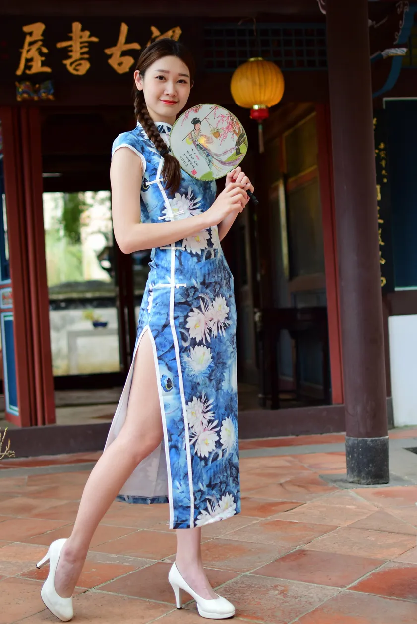 [Mzsock] NO.174 USD High-cut long cheongsam with white high heels and beautiful legs street photography#[105P]-4