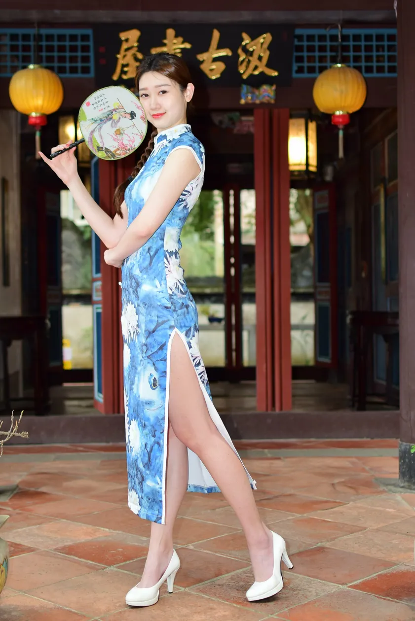 [Mzsock] NO.174 USD High-cut long cheongsam with white high heels and beautiful legs street photography#[105P]-9