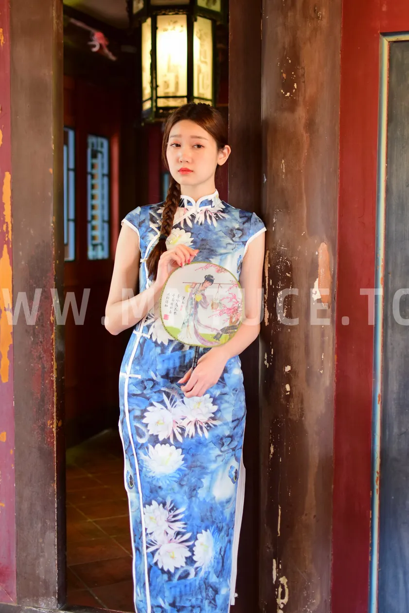 [Mzsock] NO.174 USD High-cut long cheongsam with white high heels and beautiful legs street photography#[105P]-5