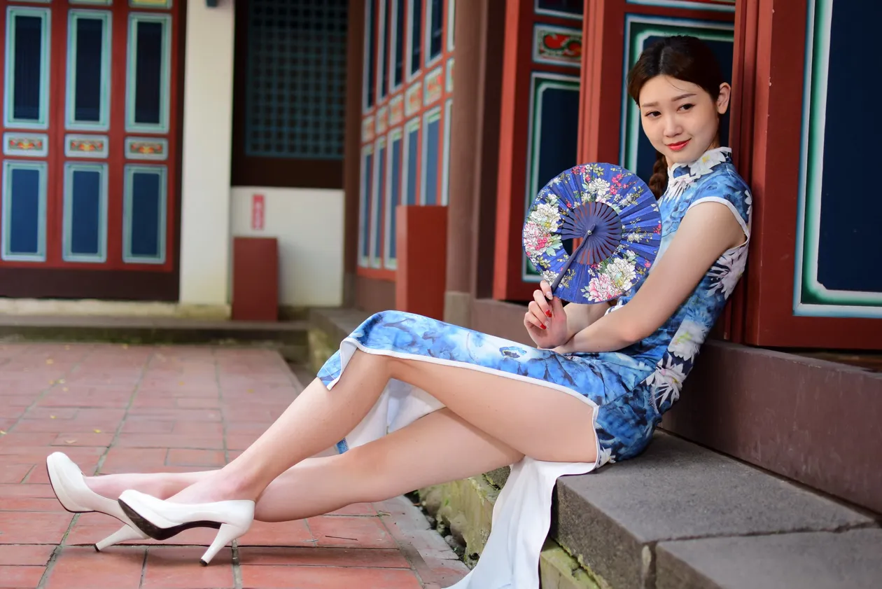 [Mzsock] NO.174 USD High-cut long cheongsam with white high heels and beautiful legs street photography#[105P]-10