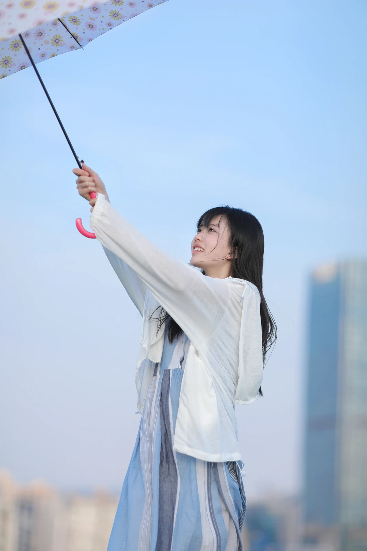 [YITUYU] 2023.01.04 Vol.2838 – Taking a photo with the sky Qiuyang Yihe#[21P]-9