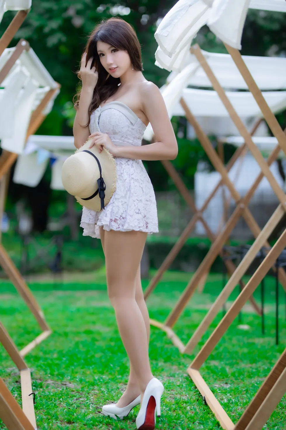 [Mzsock] NO.183 Zhang Lunzhen off-shoulder dress, stockings, high heels and beautiful legs street photography#[36P]-2