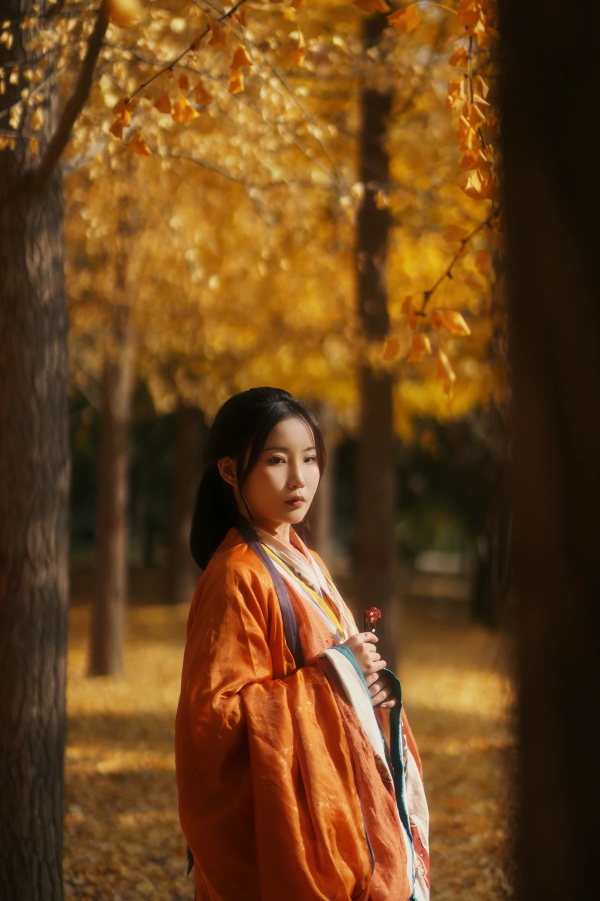 [YITUYU] 2022.12.17 Vol.2699 – Golden Autumn Little white dragon in the world#[25P]-8