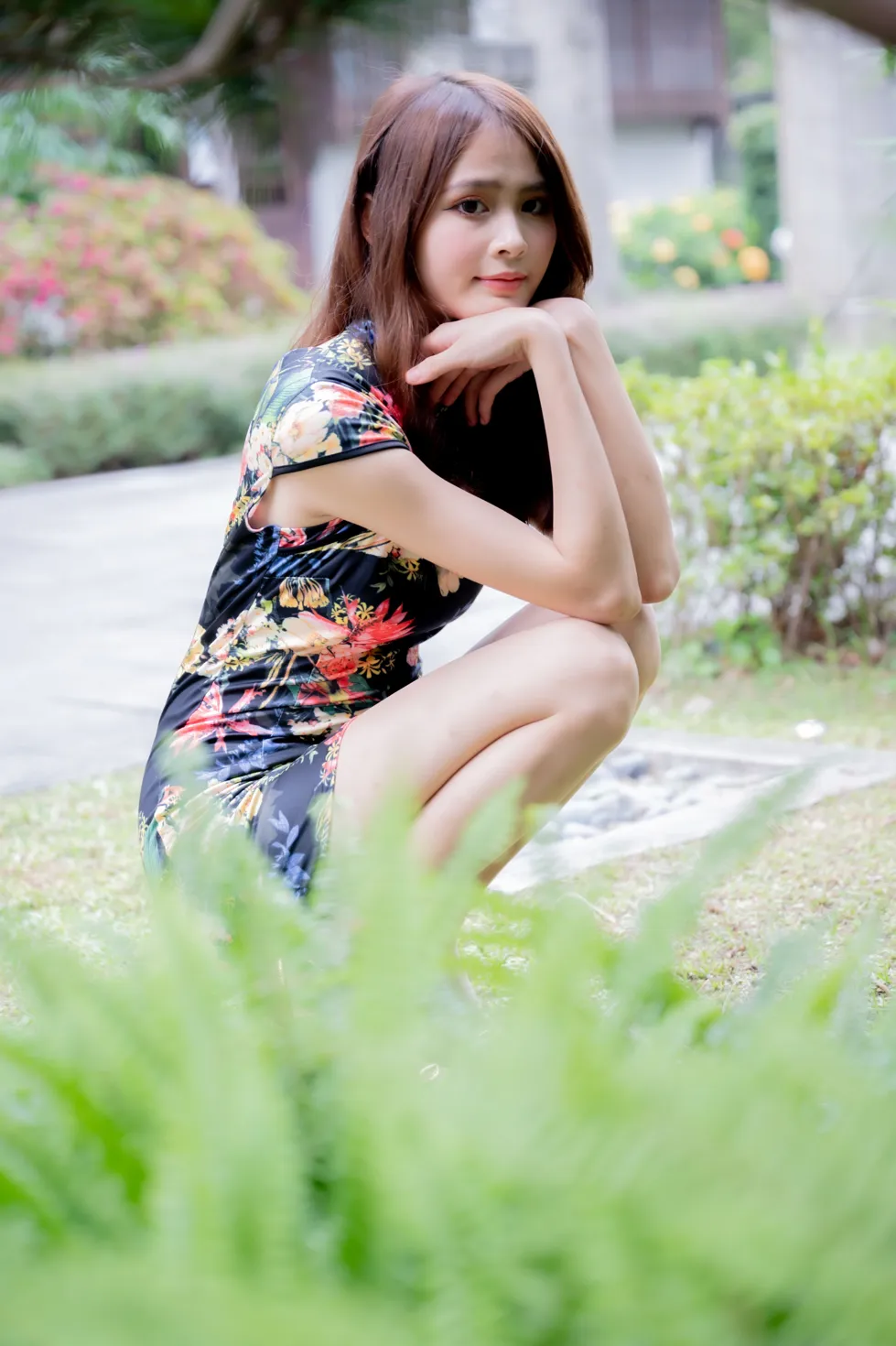 [Mzsock] NO.202 He Jiaxin black flower short cheongsam stockings high heels beautiful legs street photography#[97P]-1