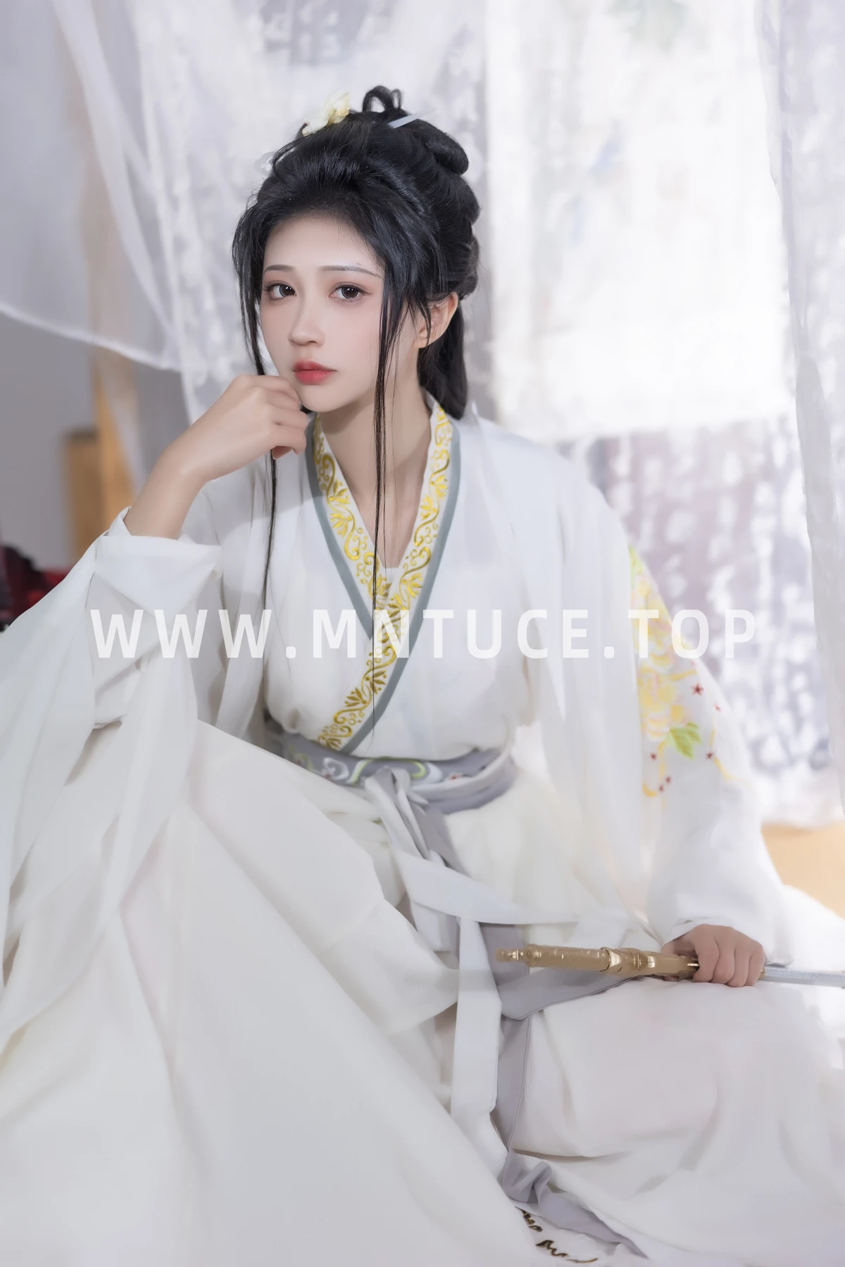 [YITUYU] 2023.03.09 Vol.3034 Dyed Jiangshan -Qiluosheng’s little Susu-#[25P]-10