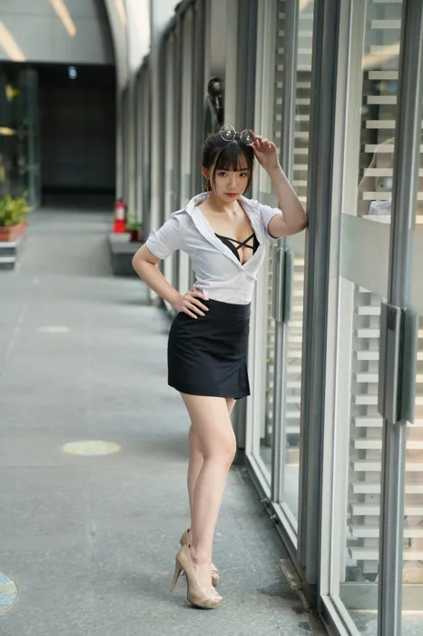 [Mzsock] NO.078 Chen Jialin OL short skirt high heels beautiful legs outdoor shot street photography#[100P]-2