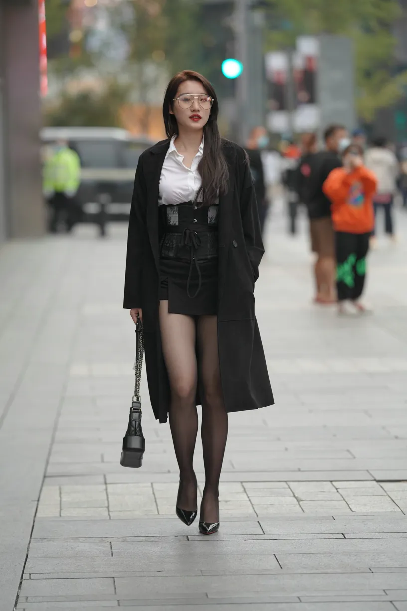 [Mzsock] NO.160 Long legs in black stockings street photography#[105P]-4