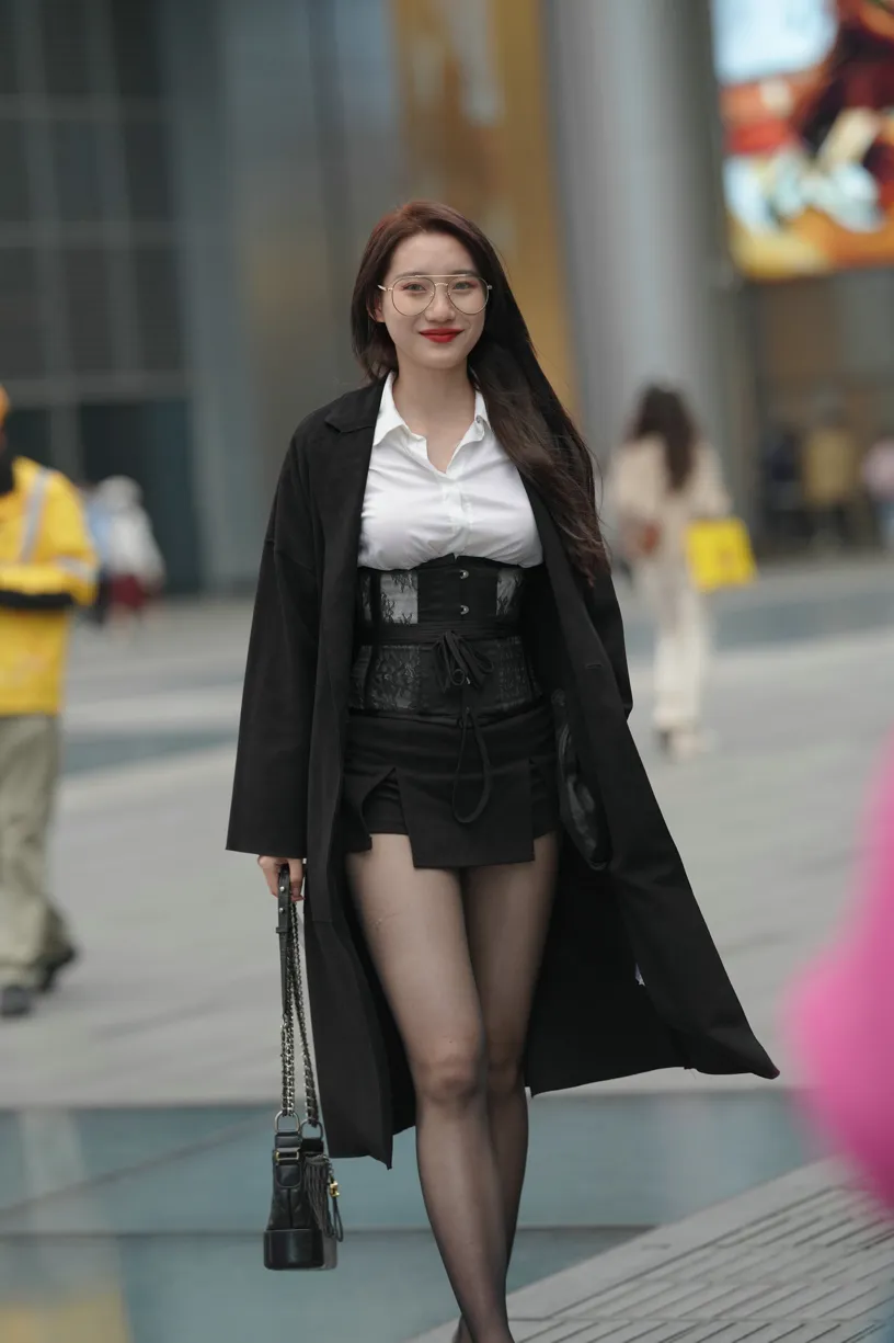 [Mzsock] NO.160 Long legs in black stockings street photography#[105P]-5