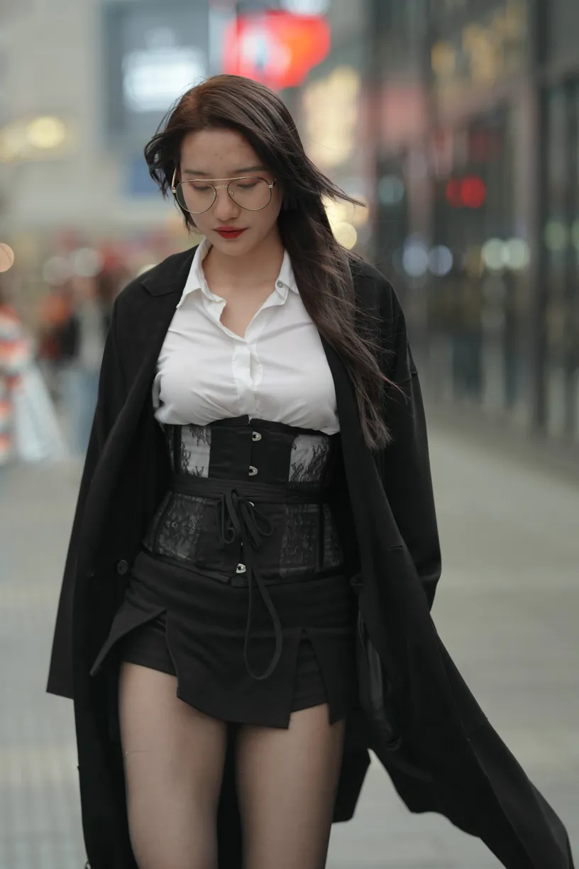 [Mzsock] NO.160 Long legs in black stockings street photography#[105P]-1