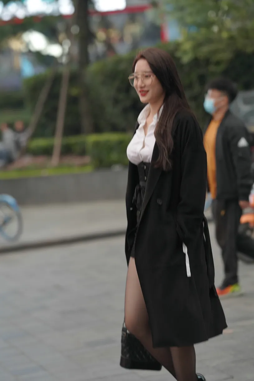 [Mzsock] NO.160 Long legs in black stockings street photography#[105P]-4