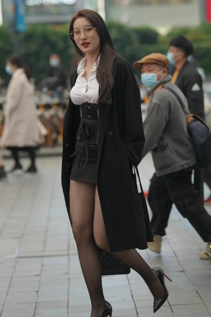 [Mzsock] NO.160 Long legs in black stockings street photography#[105P]-2