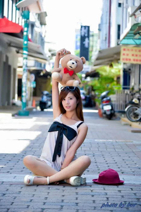 [Mzsock] NO.061 Fang Weizhen denim shorts stockings high heels beautiful legs outdoor shot street photography#[73P]-3