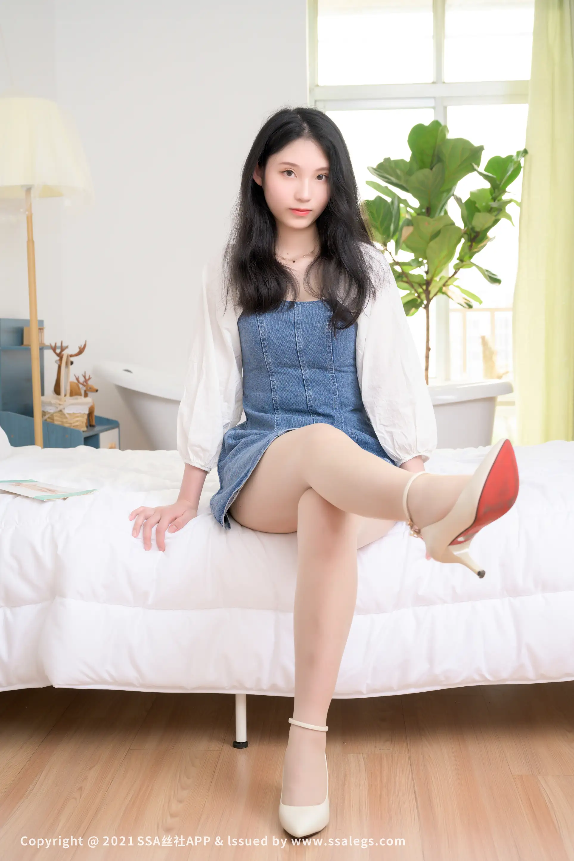 [Mzsock] NO.720 Model Weiwei’s beautiful feet in Langsha stockings (Part 1) silk club#[96P]-5