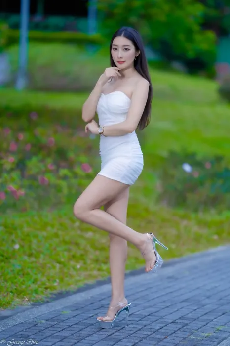 [Mzsock] NO.076 Wu Xiaokui pure white dress high heels beautiful legs outdoor shot street photography#[34P]-3