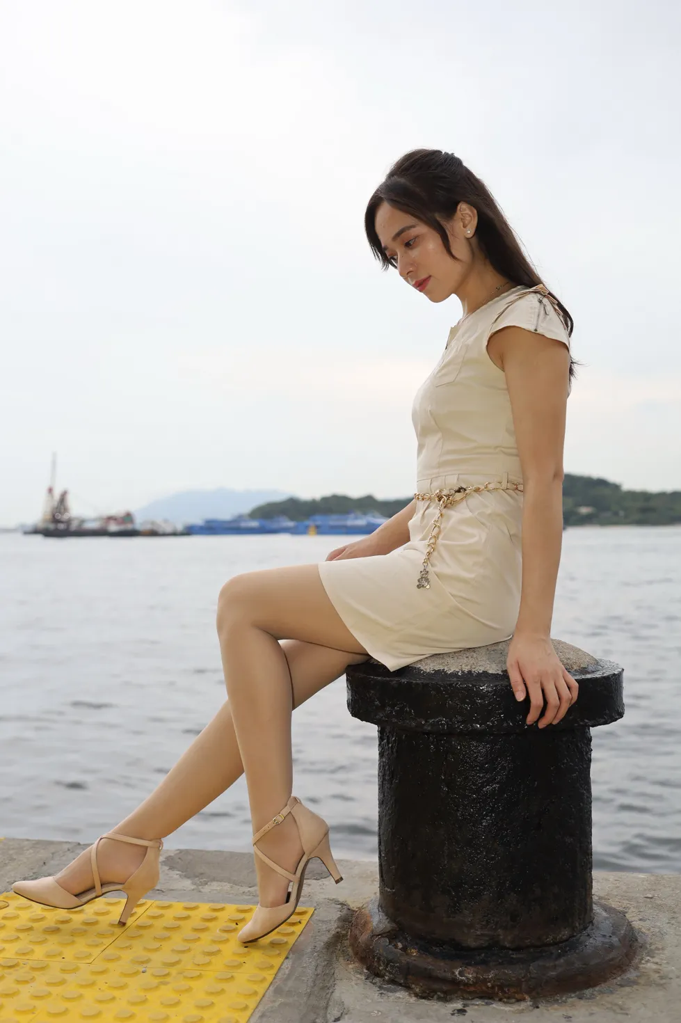 [Mzsock] NO.107 Vency Shen beige dress stockings high heels beautiful legs street photography#[70P]-4